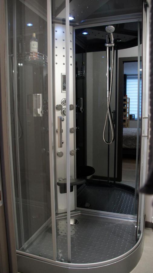 Les Petits Nids De Nina 2 Apartment Fosses-La-Ville ภายนอก รูปภาพ