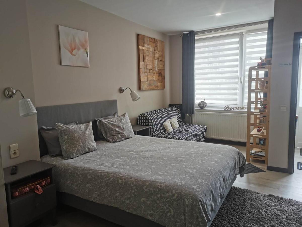 Les Petits Nids De Nina 2 Apartment Fosses-La-Ville ภายนอก รูปภาพ